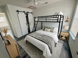 featured image of 3514 E 13th St