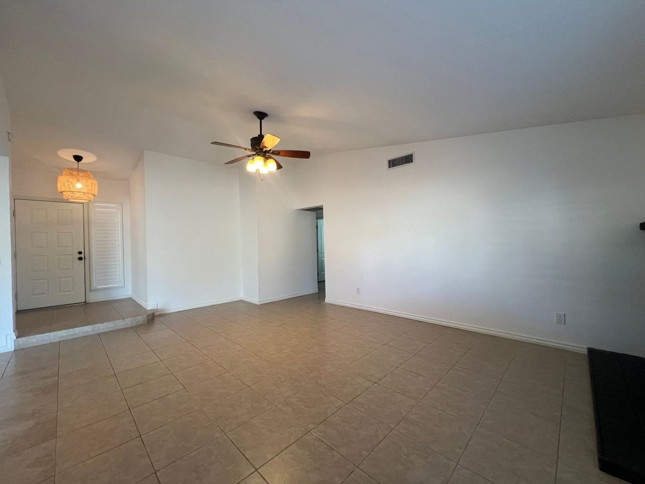 10038 S 46th Pl - Photo 3 of 28