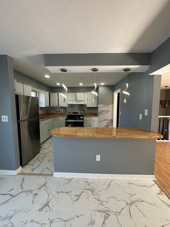 309 Akers Ave - Photo 7 of 37