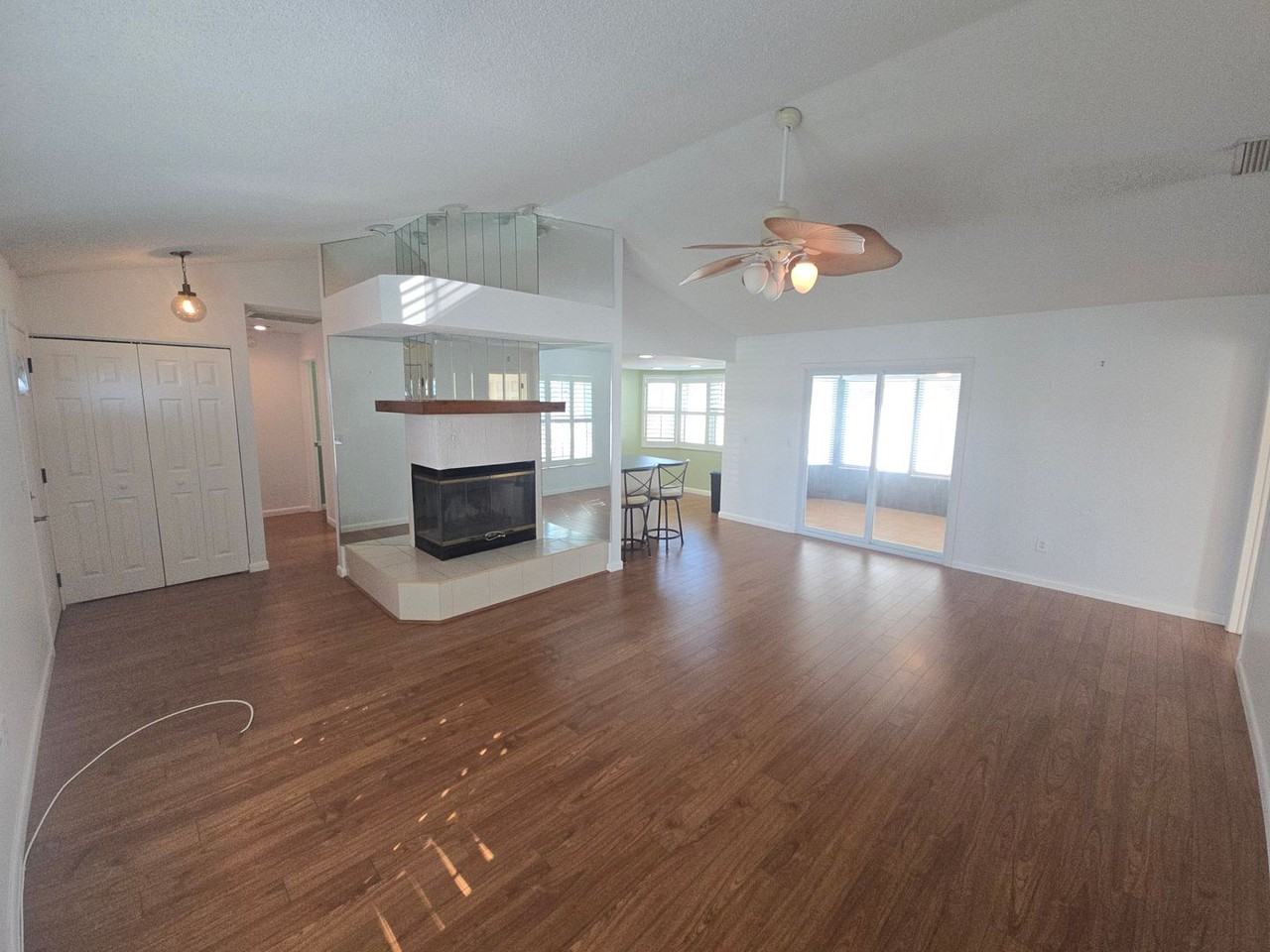 1120 Persimmon Dr - Photo 6 of 24