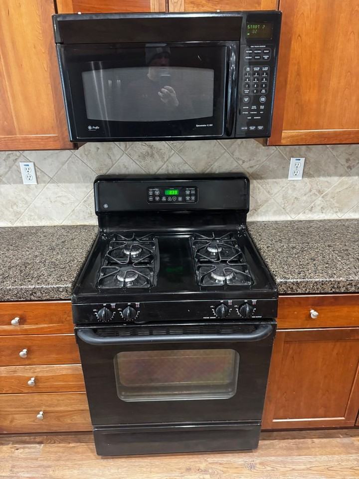 389 Snapdragon Ln - Photo 4 of 8