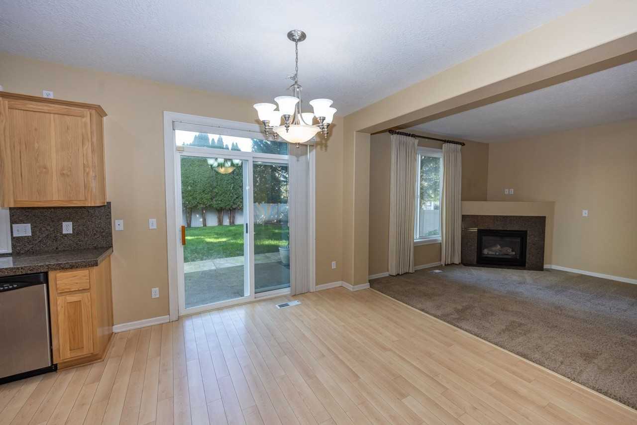 705 Nw 22nd Ave - Photo 7 of 19