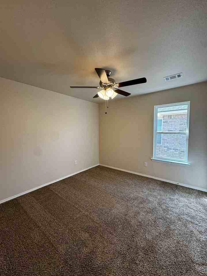 4200 Beacon Rd - Photo 6 of 15