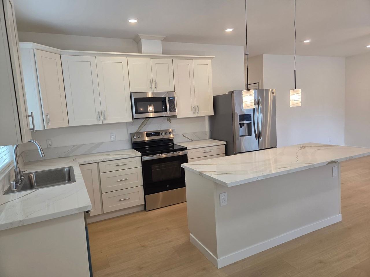 3952 Running Bear Way - Photo 2 of 16