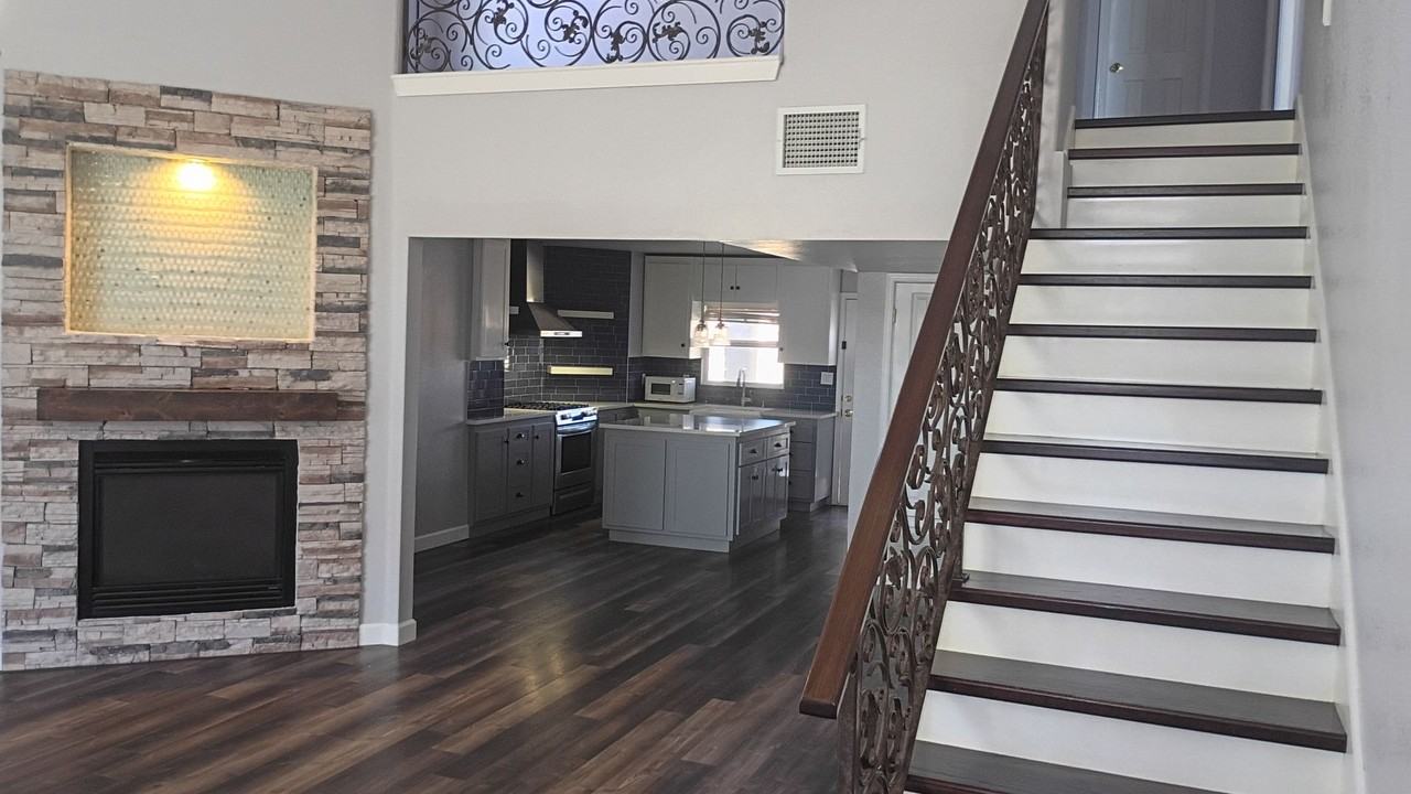 14237 Tierra Bronce Dr - Photo 5 of 8