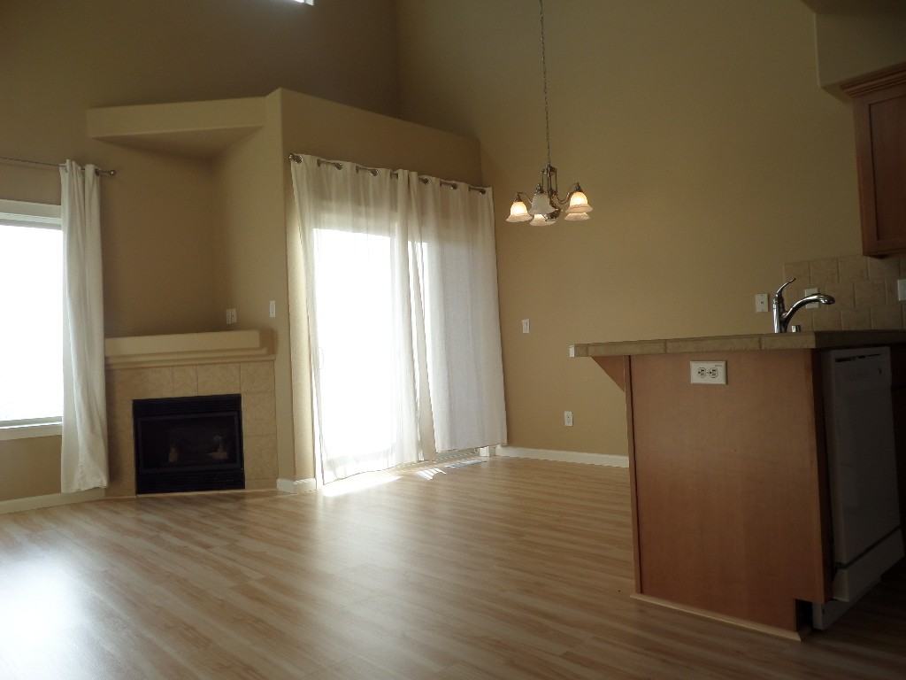 1103 Se Rasmussen Blvd - Photo 7 of 19