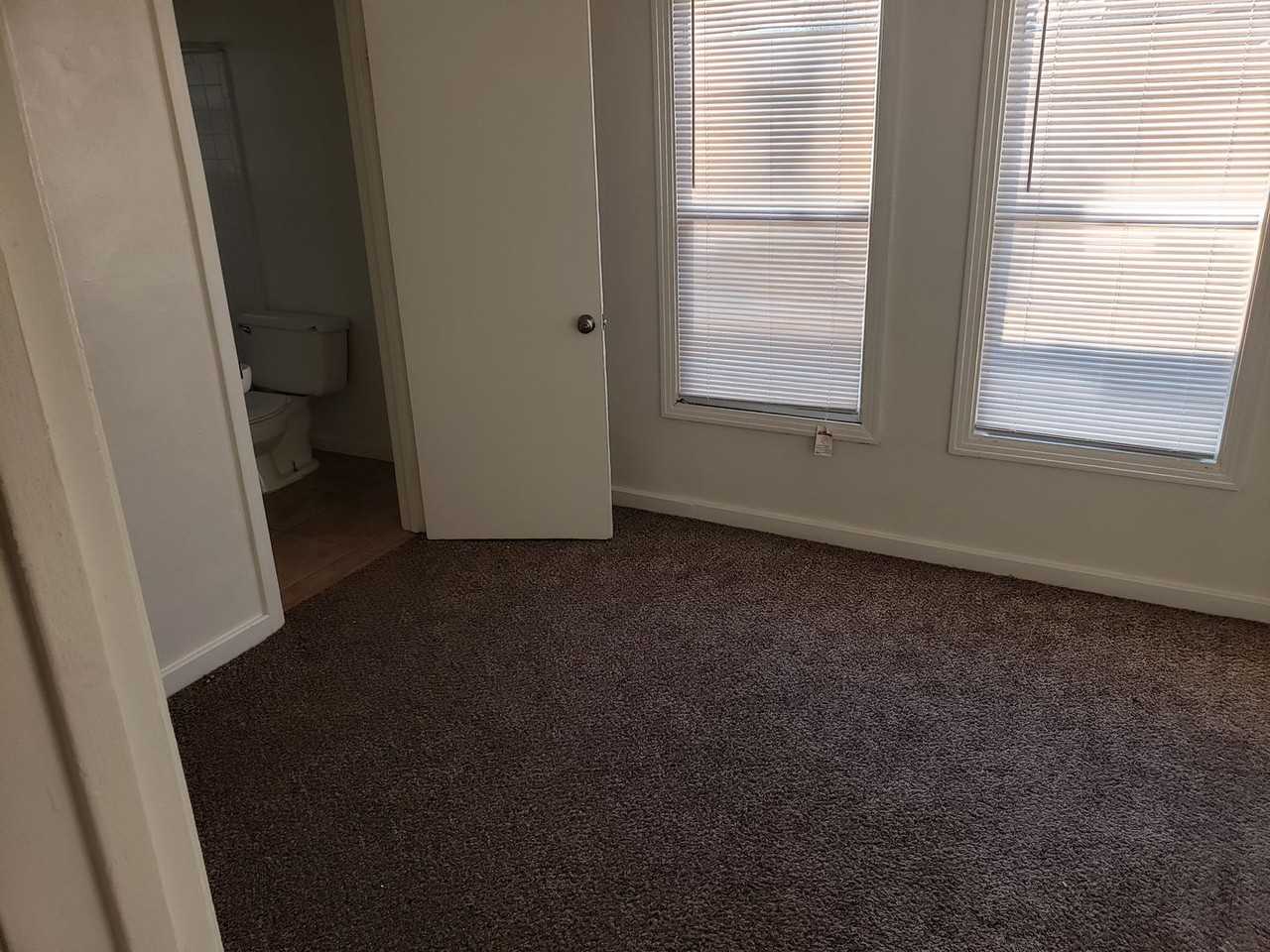 3418 Topeka St - Photo 3 of 9