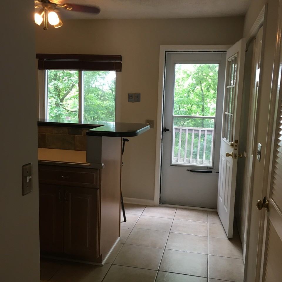 211 Hickory Forge Dr - Photo 5 of 9