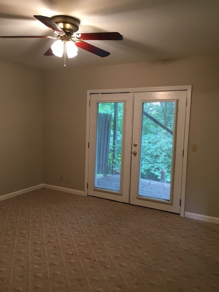 211 Hickory Forge Dr - Photo 6 of 9