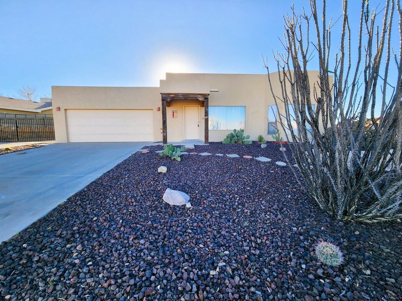 600 Stone Canyon Dr - Photo 3 of 49