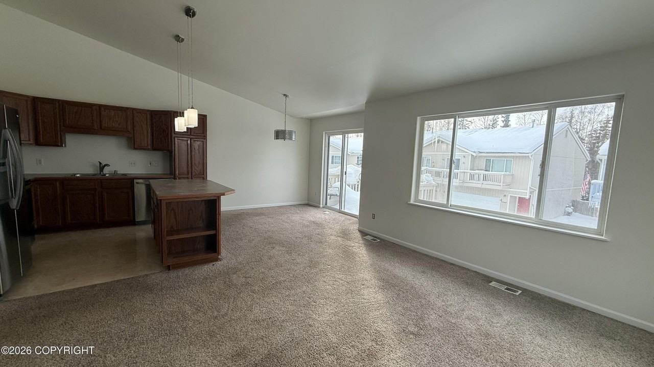 6464 Fairweather Dr - Photo 2 of 16