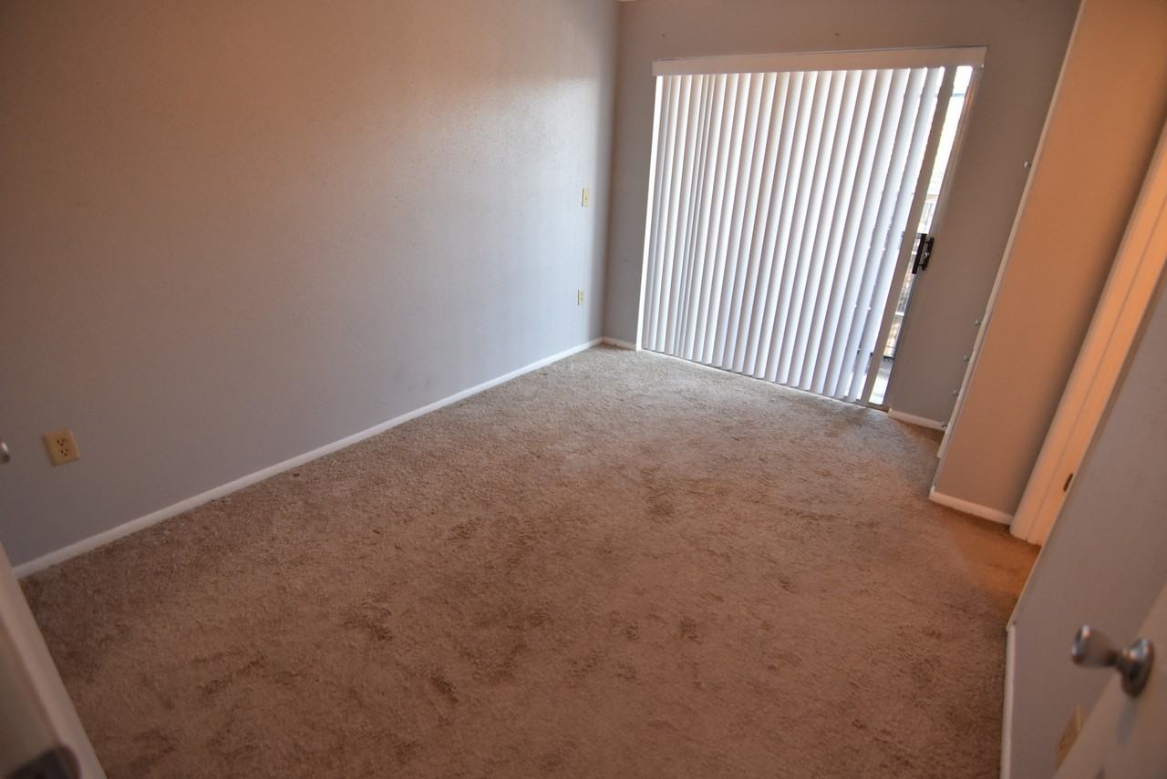 122 Water Front Way #340 - Photo 4 of 9