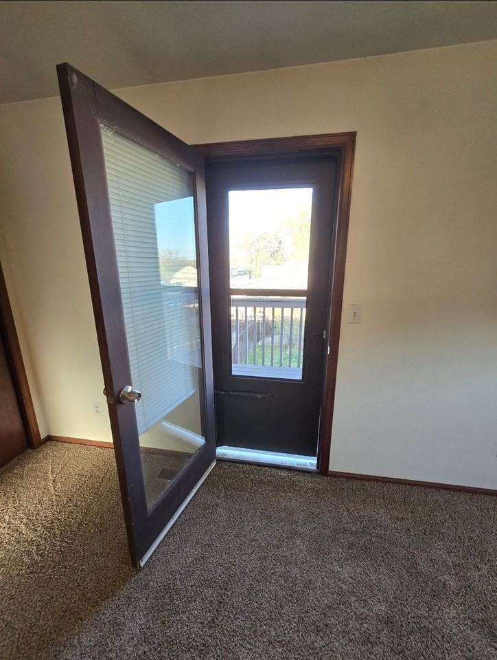 1338 Terry St - Photo 7 of 17