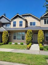 7214 Hayworth Ave Ne - Photo 1 of 1