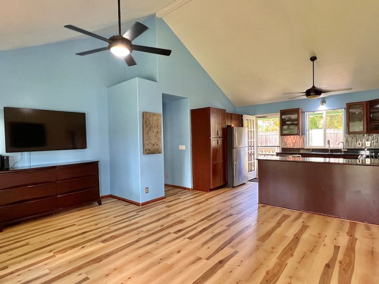 Mei Pl - Photo 3 of 12