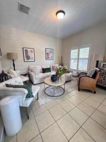 169 Monterey Bay Drive - Photo 5 of 8