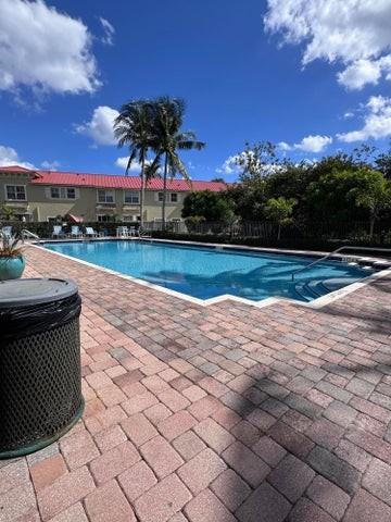 169 Monterey Bay Drive - Photo 3 of 8