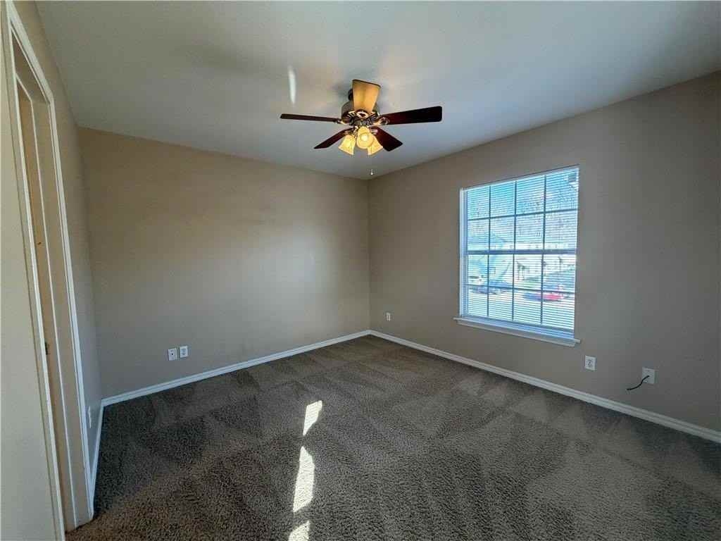 800 W Tahlequah St #B - Photo 7 of 9