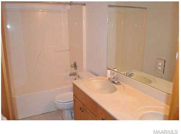 806 Autumn Ridge Rd - Photo 2 of 39