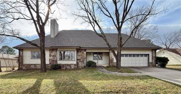 featured image of 9 Dunedin Dr