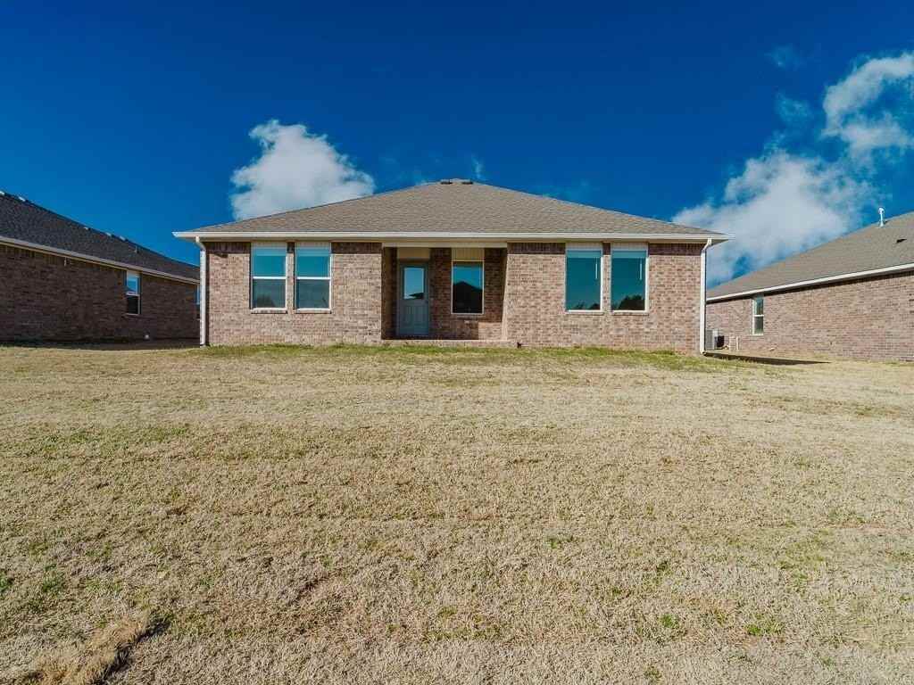 3051 Amarillo  WY - Photo 3 of 26