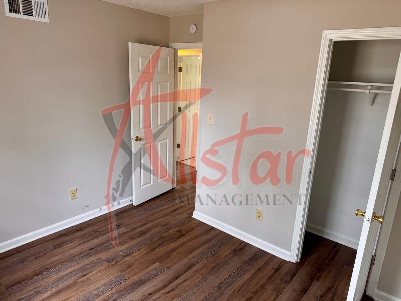 1767 Northfield Dr - Photo 7 of 12