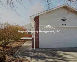 889 Essex Dr - Photo 1 of 1