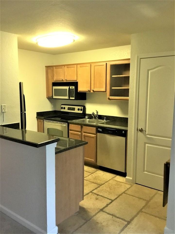 3361 Foxtail Ter - Photo 4 of 9