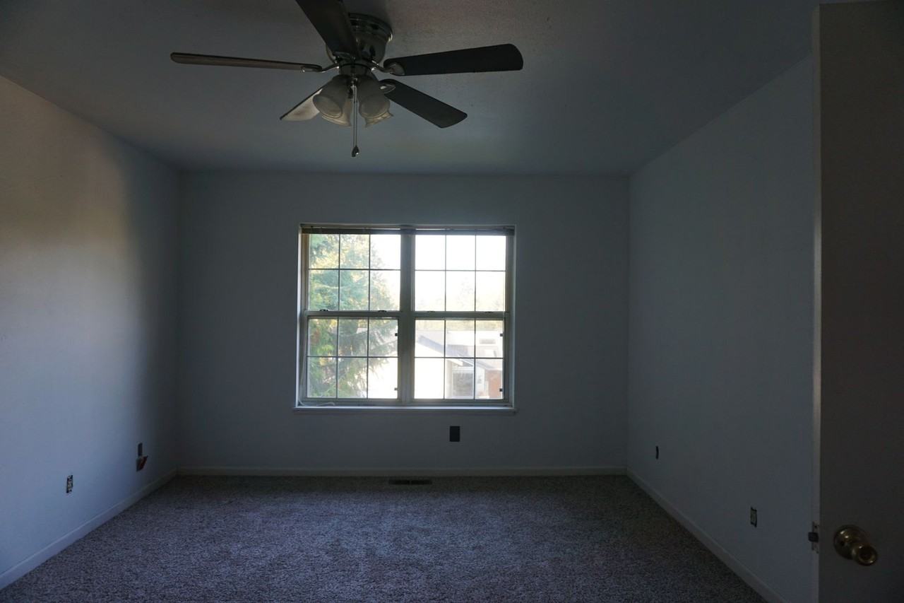 2624 Blackberry Ln - Photo 7 of 15