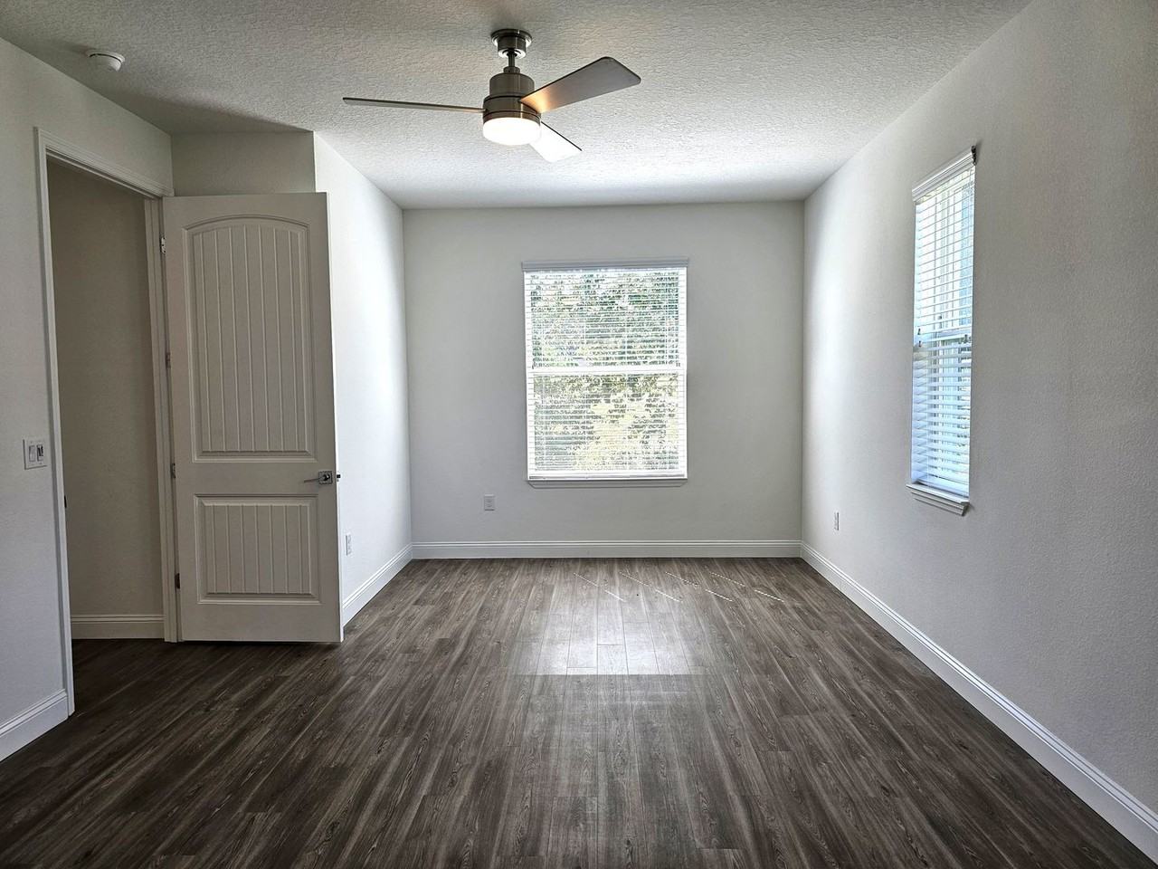 70 Edith Pope Dr - Photo 5 of 13