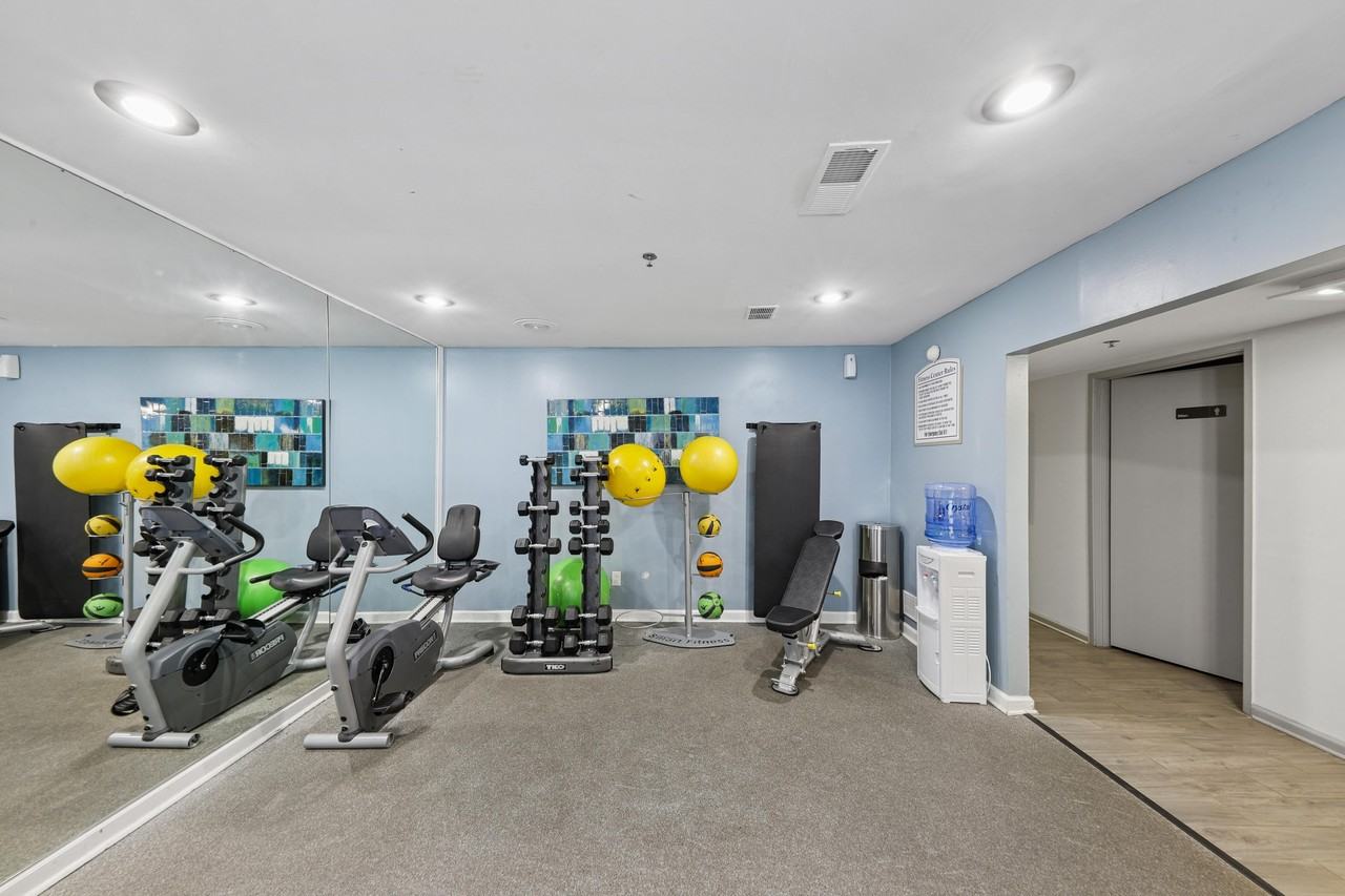 SoCo Apartments at Vinings - Photo 3 of 31