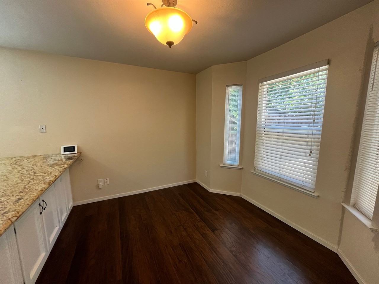 4417 Calcutta Way - Photo 7 of 50