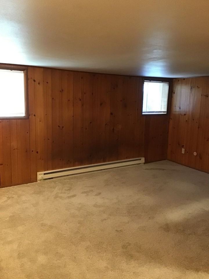 Ivory - Photo 5 of 32