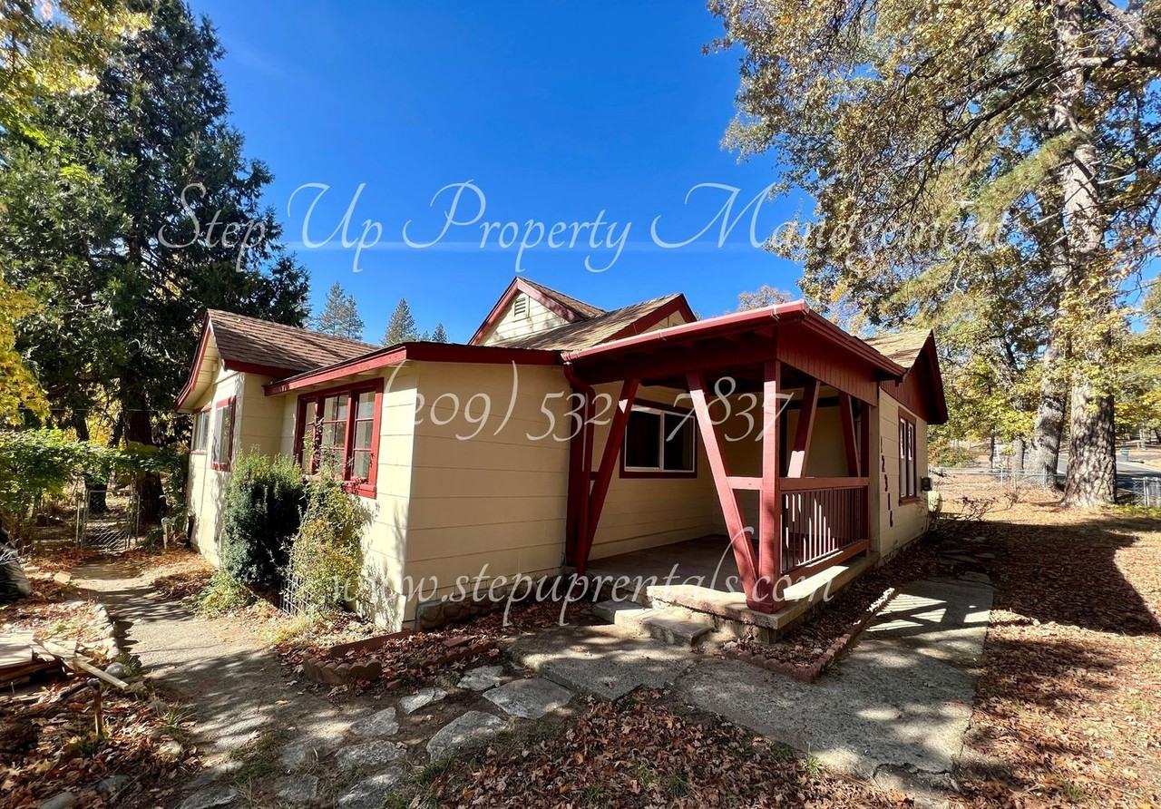 22316 Longeway Rd - Photo 2 of 16