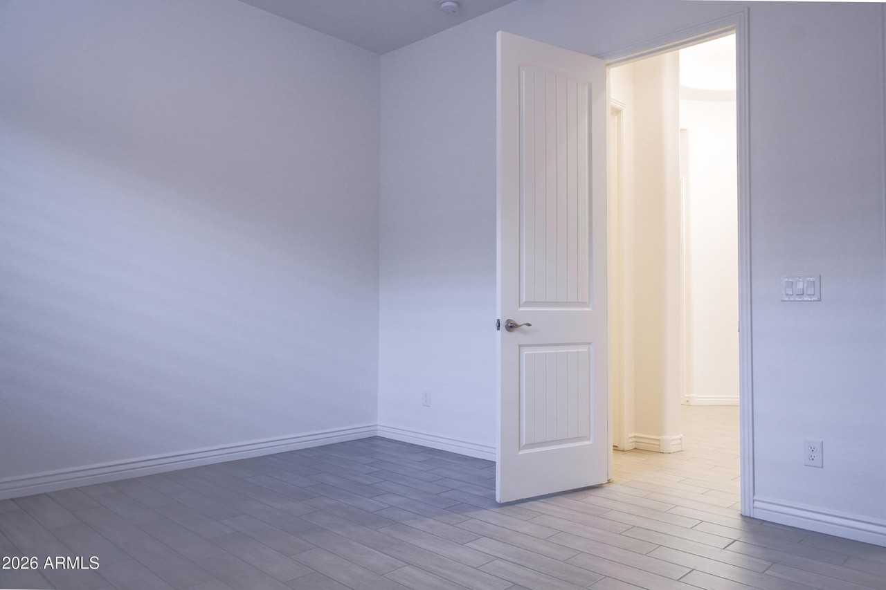 12224 W Creosote Dr - Photo 6 of 10