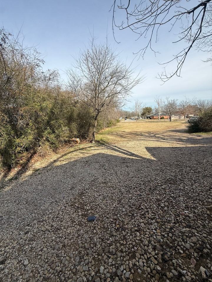 5317 Purington Ave - Photo 5 of 25