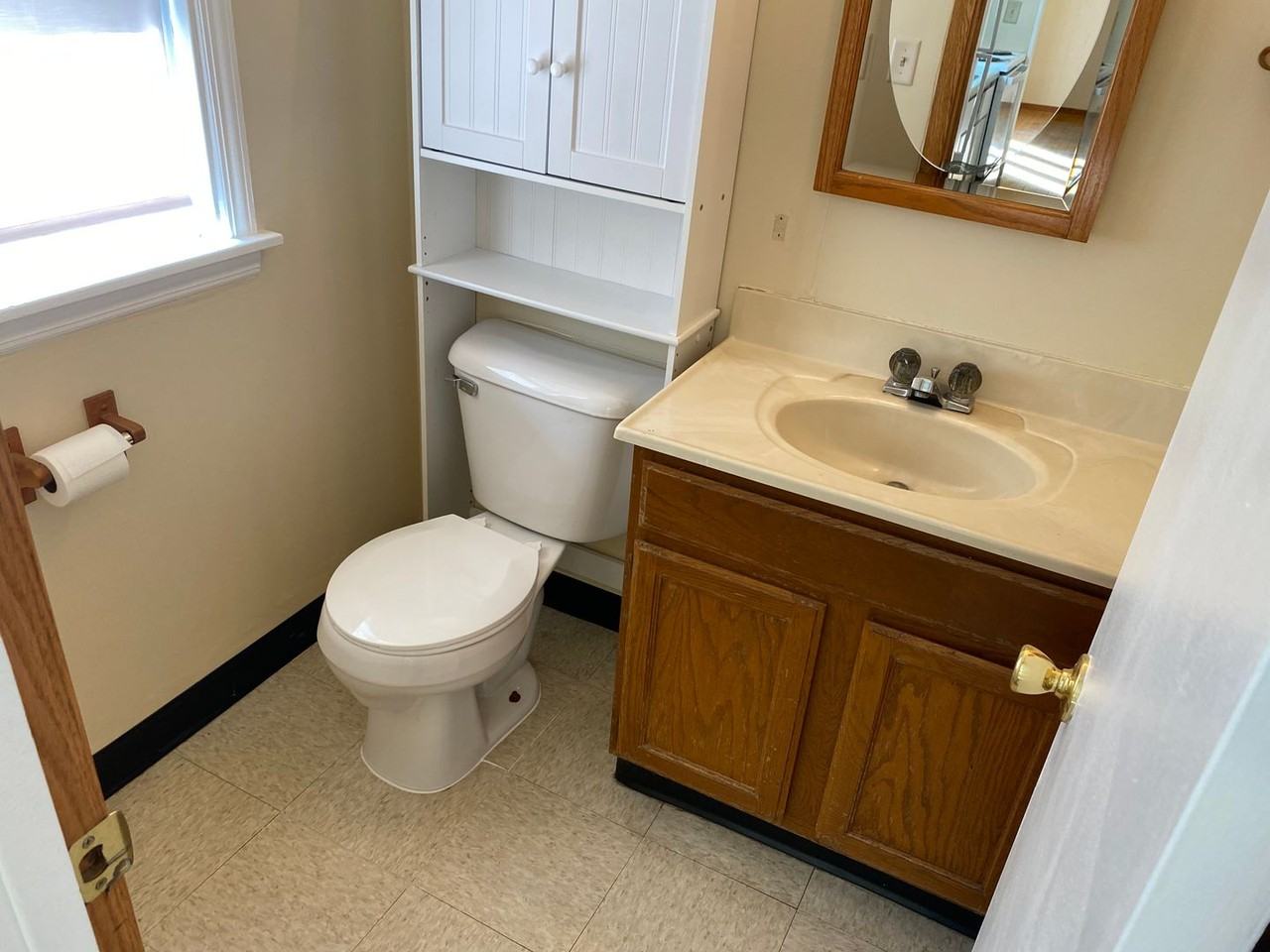 1702 Roosevelt St - Photo 6 of 24