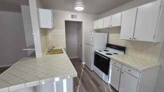 2580 E St - Photo 1 of 1