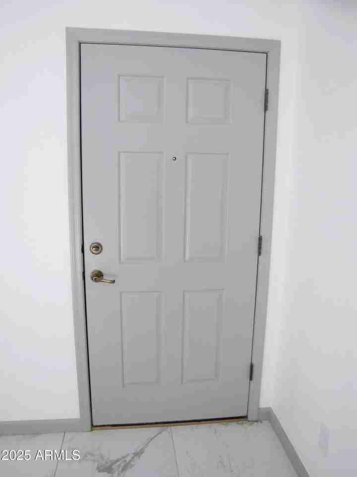 1450 Silverado Dr - Photo 5 of 24