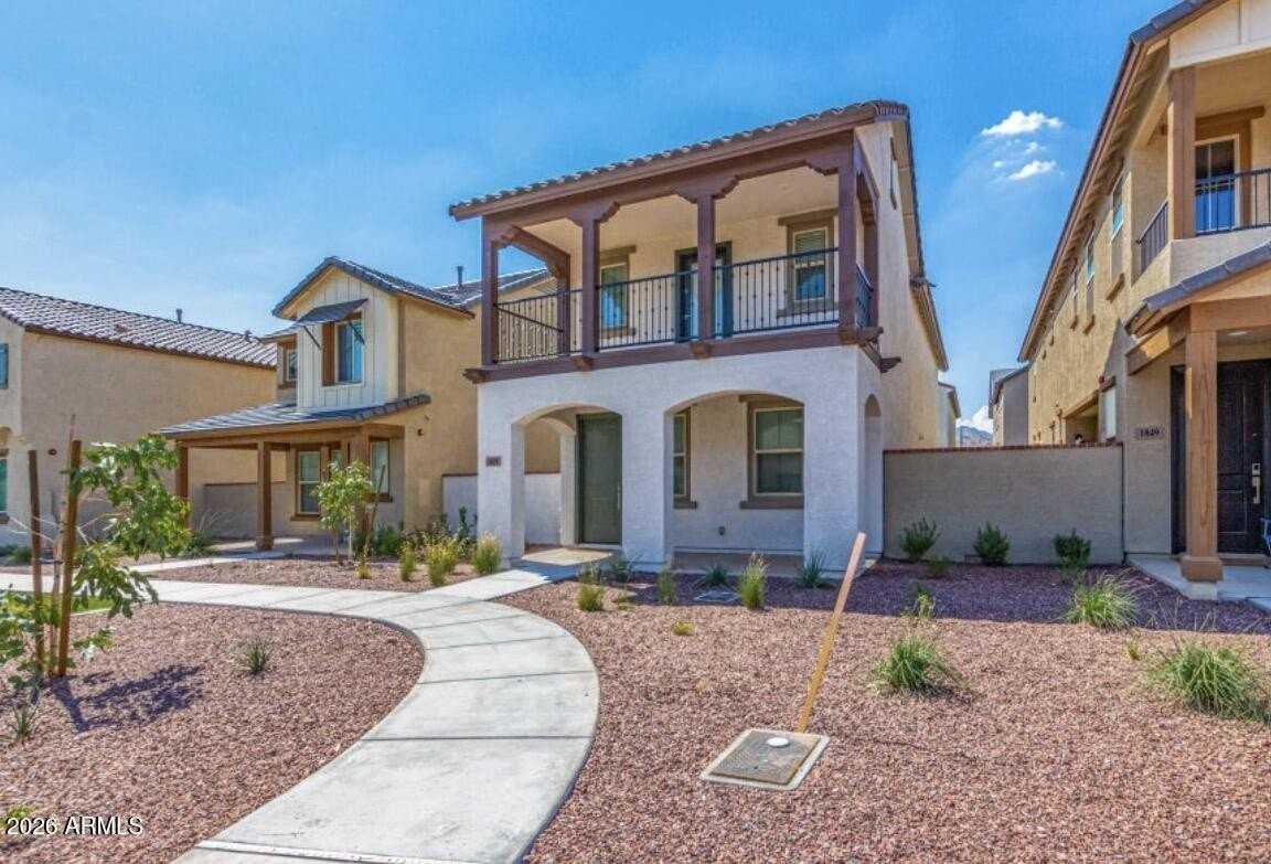 1835 N 208th Ave - Photo 2 of 17