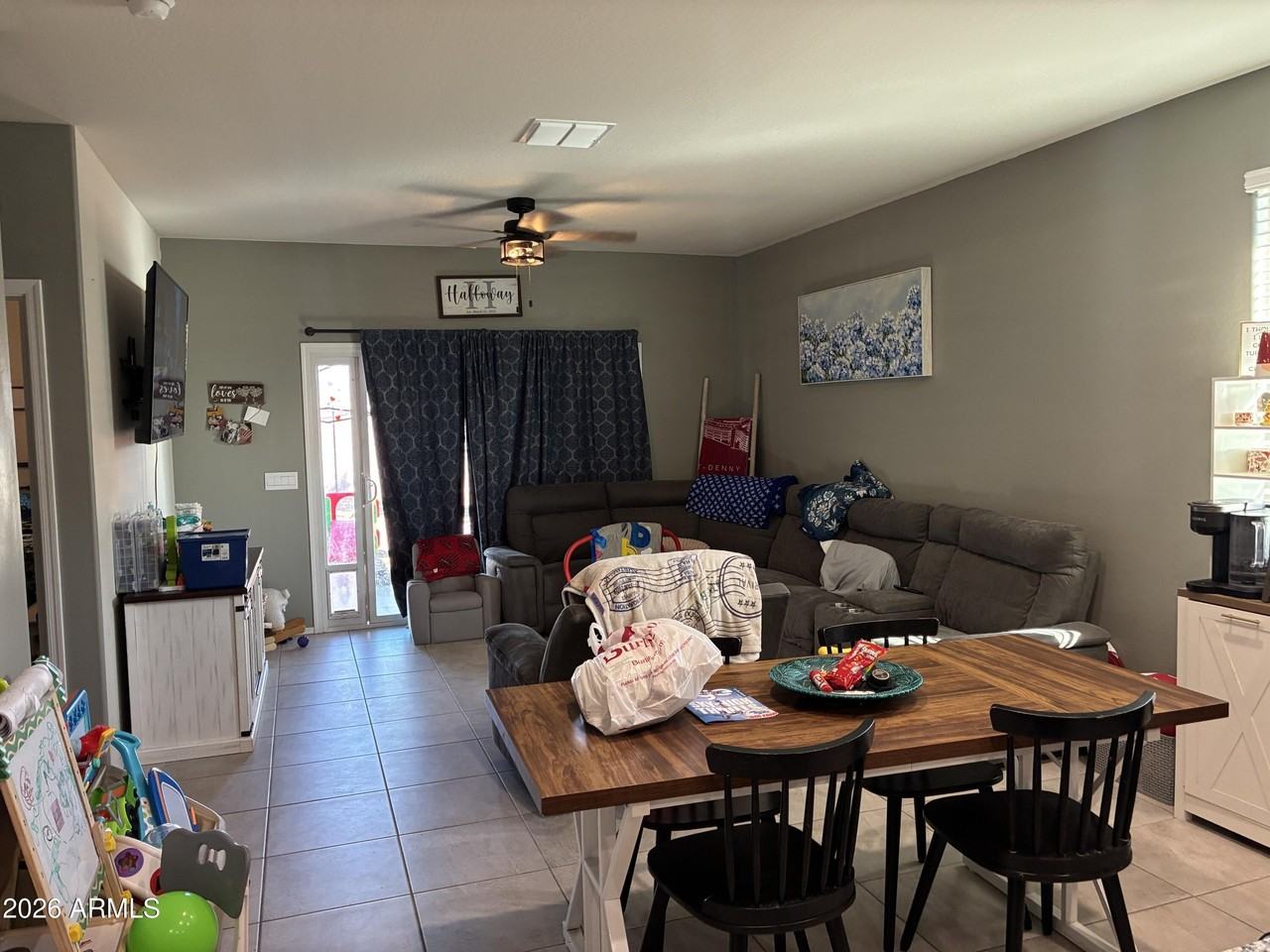 24588 W Raymond St - Photo 4 of 22