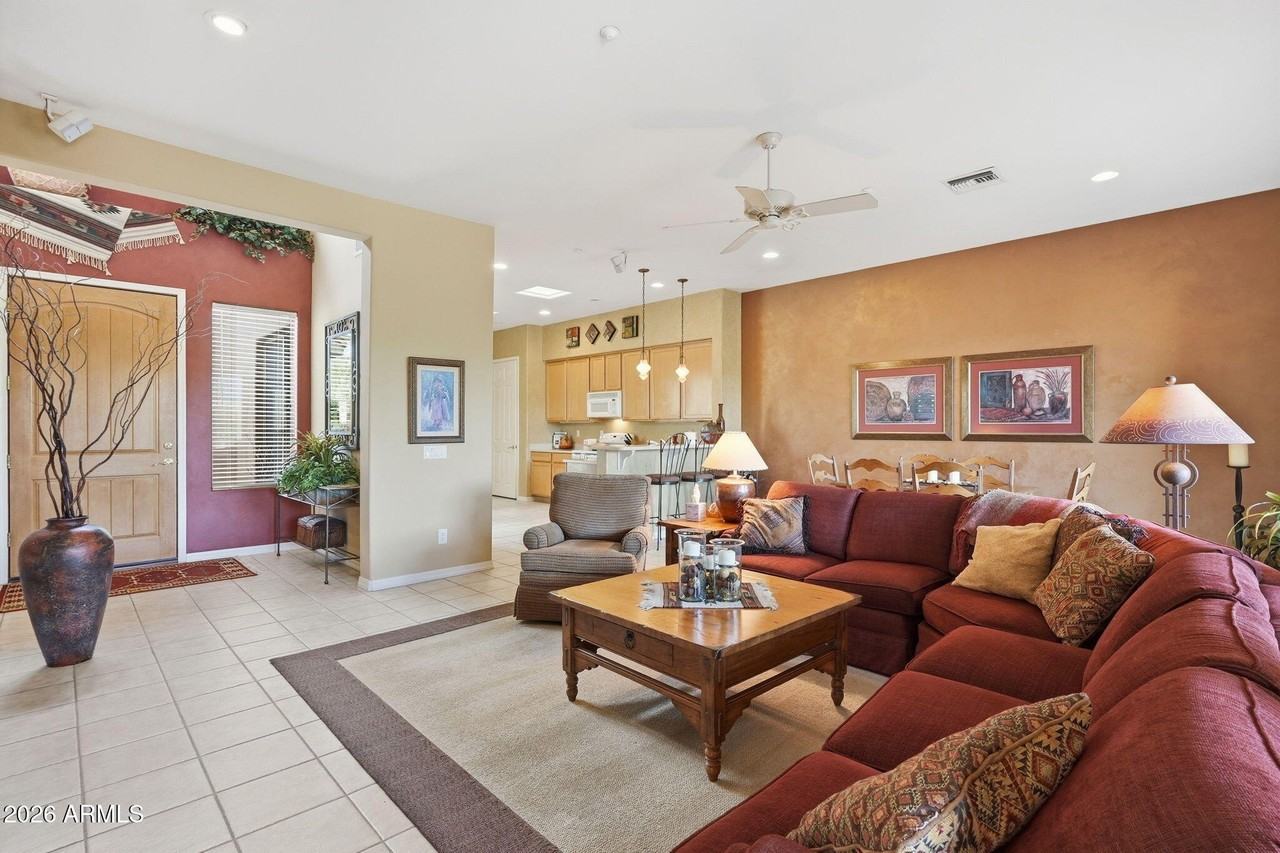 7394 E Quien Sabe Way - Photo 3 of 31