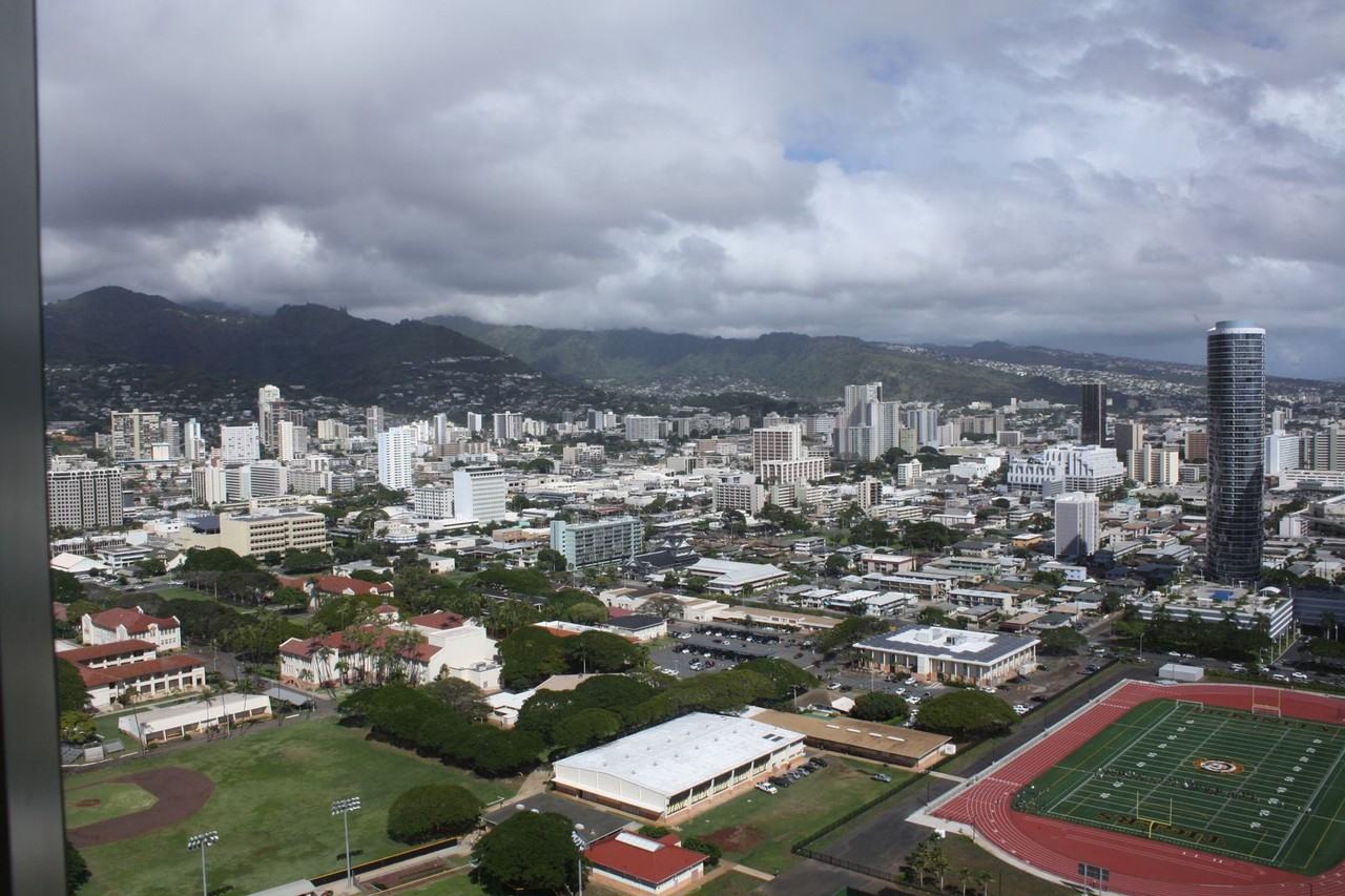 1009 Kapiolani Blvd - Photo 2 of 17