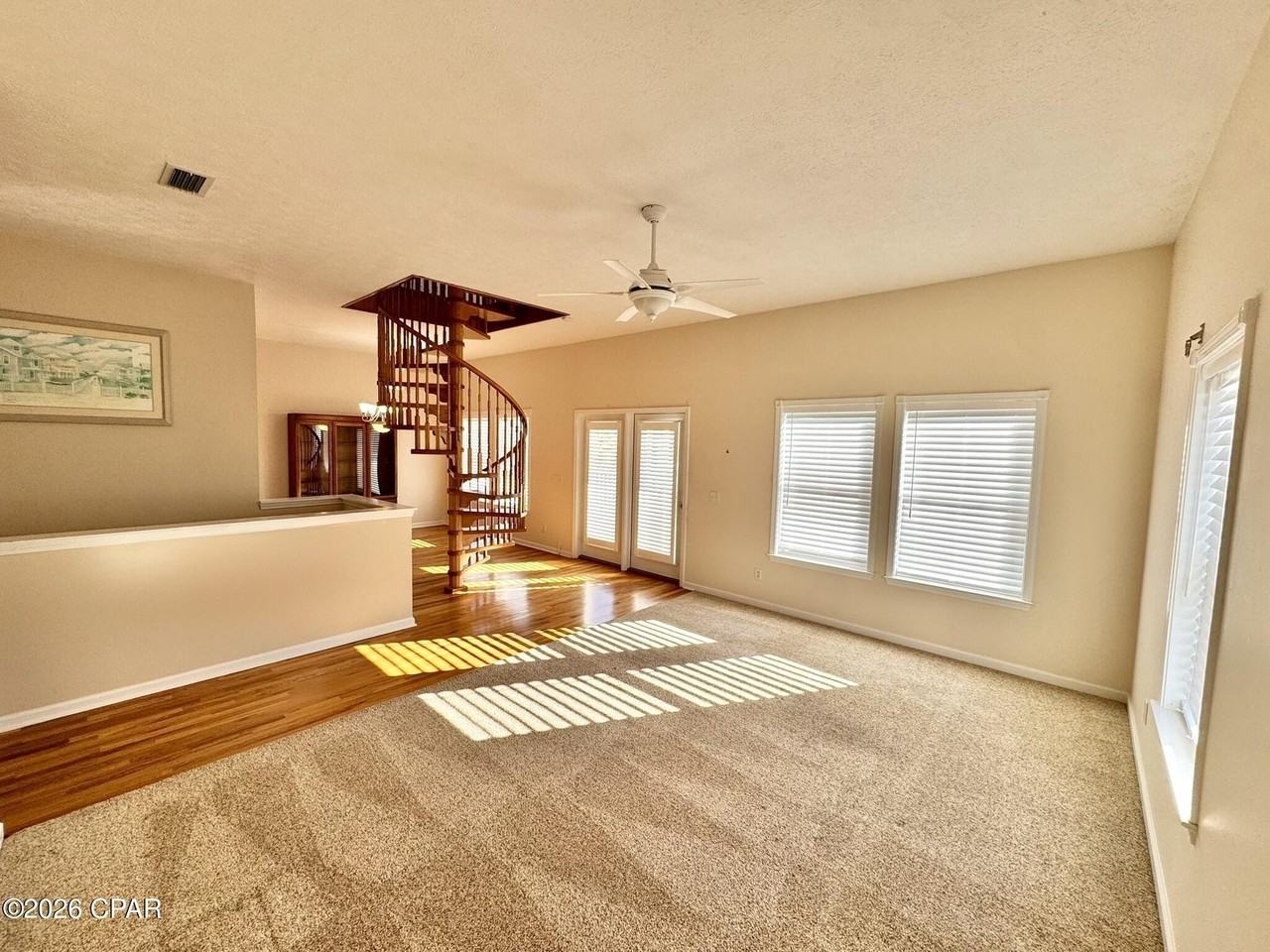 13800 Pelican St - Photo 4 of 37