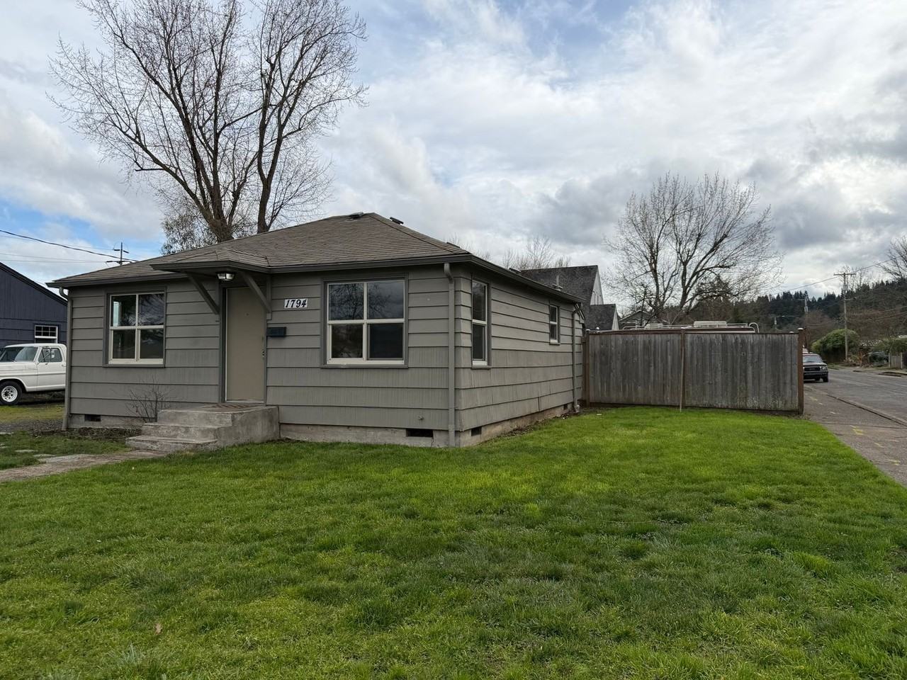 1794 W 18th Ave - Photo 3 of 33