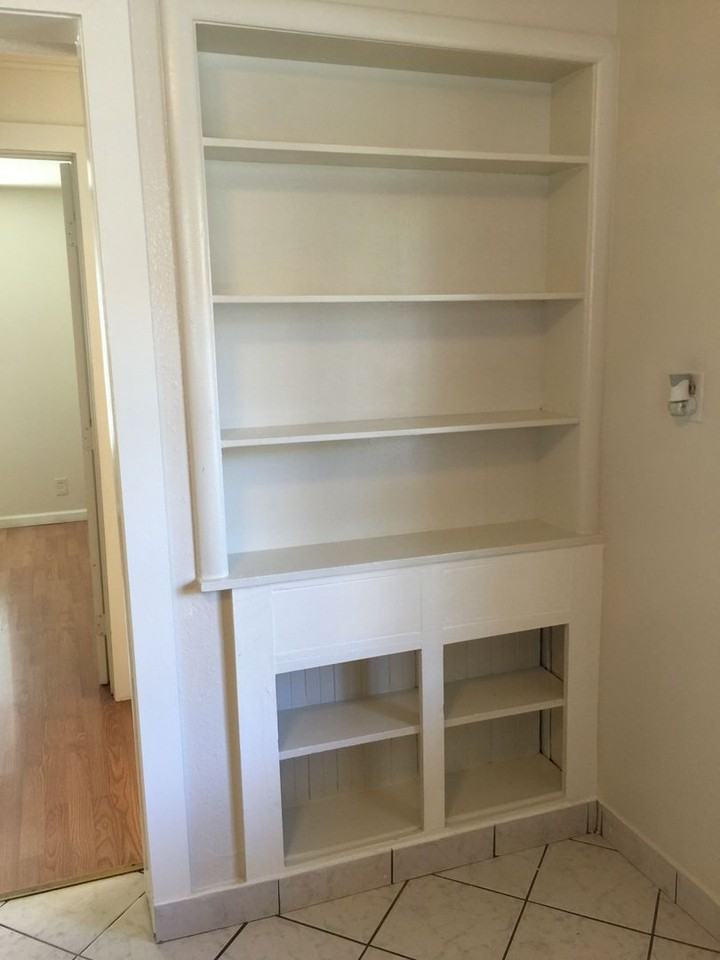 16028 Marcella St - Photo 4 of 50