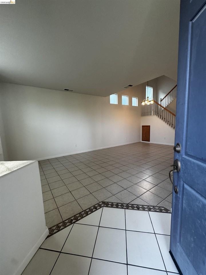 8224 Shay Cir - Photo 3 of 26