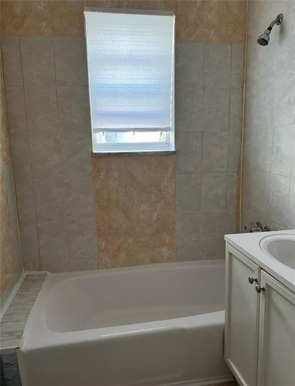 6314 24th Ave #2B - Photo 5 of 7