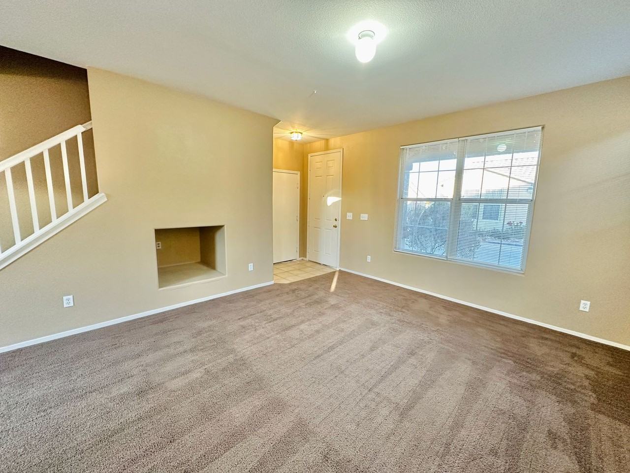 2637 Spider Cactus Ct - Photo 4 of 28