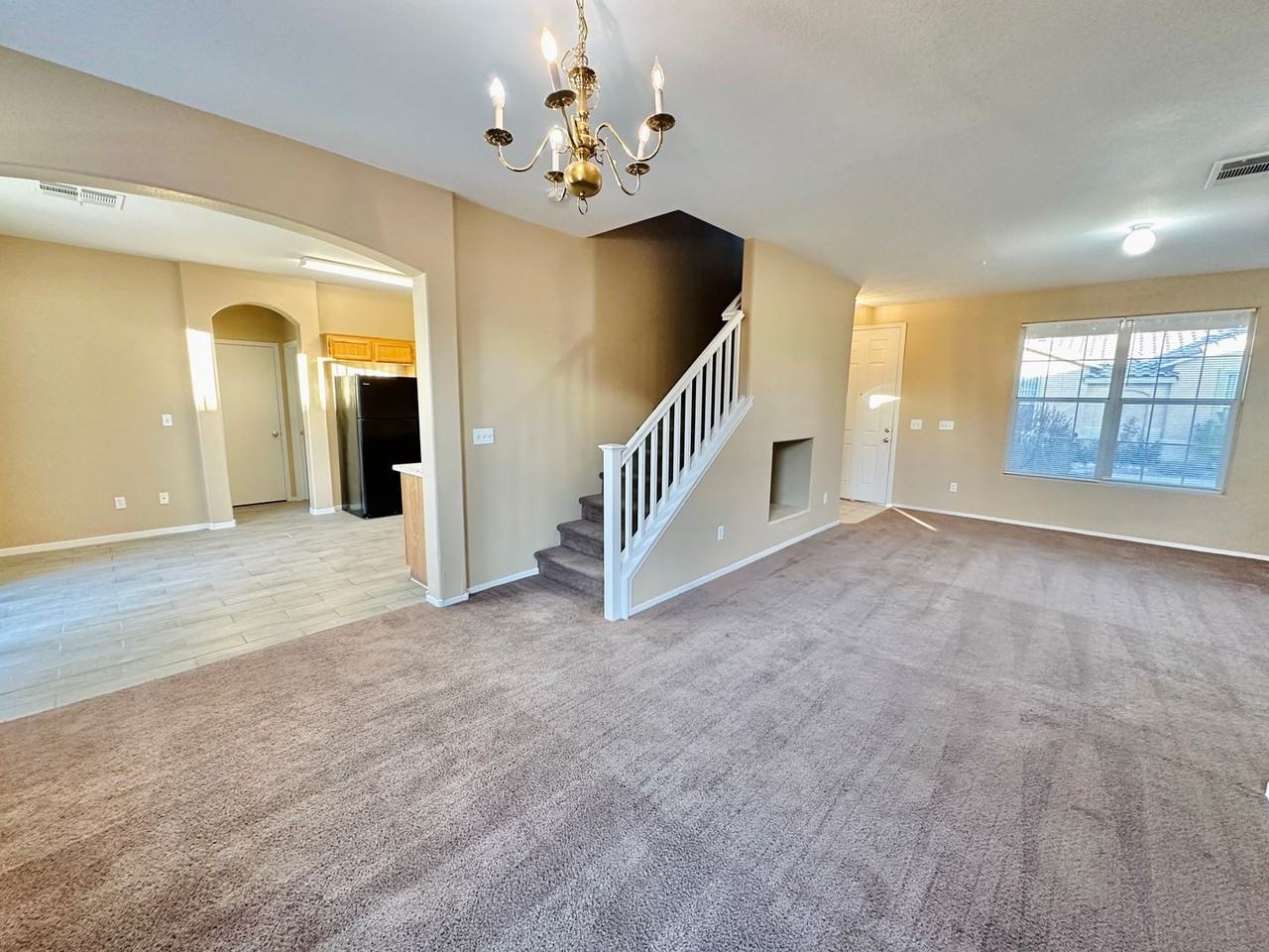 2637 Spider Cactus Ct - Photo 5 of 28